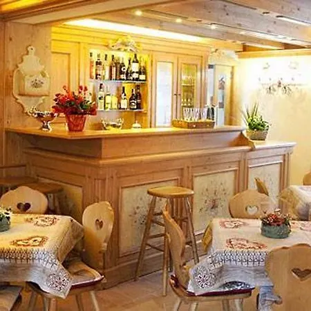 Garni Astoria & 酒店 罗卡拉索