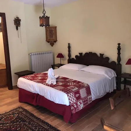 Garni Astoria & 3* 로카라소