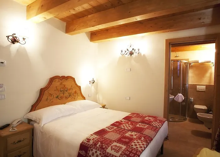 فندق Garni Astoria & 3*