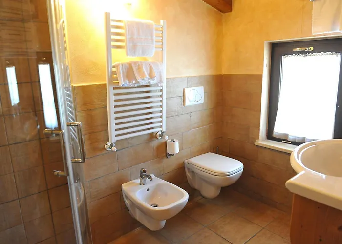 فندق Garni Astoria & 3*