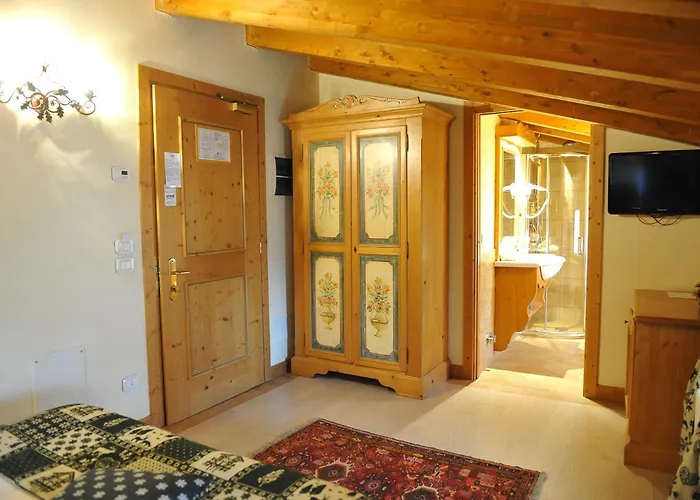 فندق Garni Astoria &