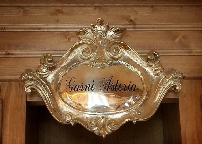 فندق Garni Astoria & 3*